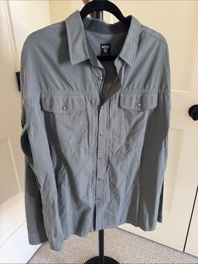 KÜHL Men’s XXL Long Sleeve Button Down Shirt Gray Lightweight Breathable